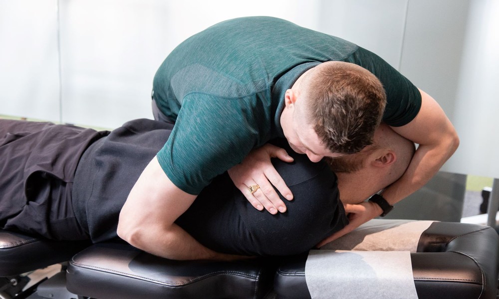 Stop Ignoring the Pain: Signs It’s Time to See a Chiropractor